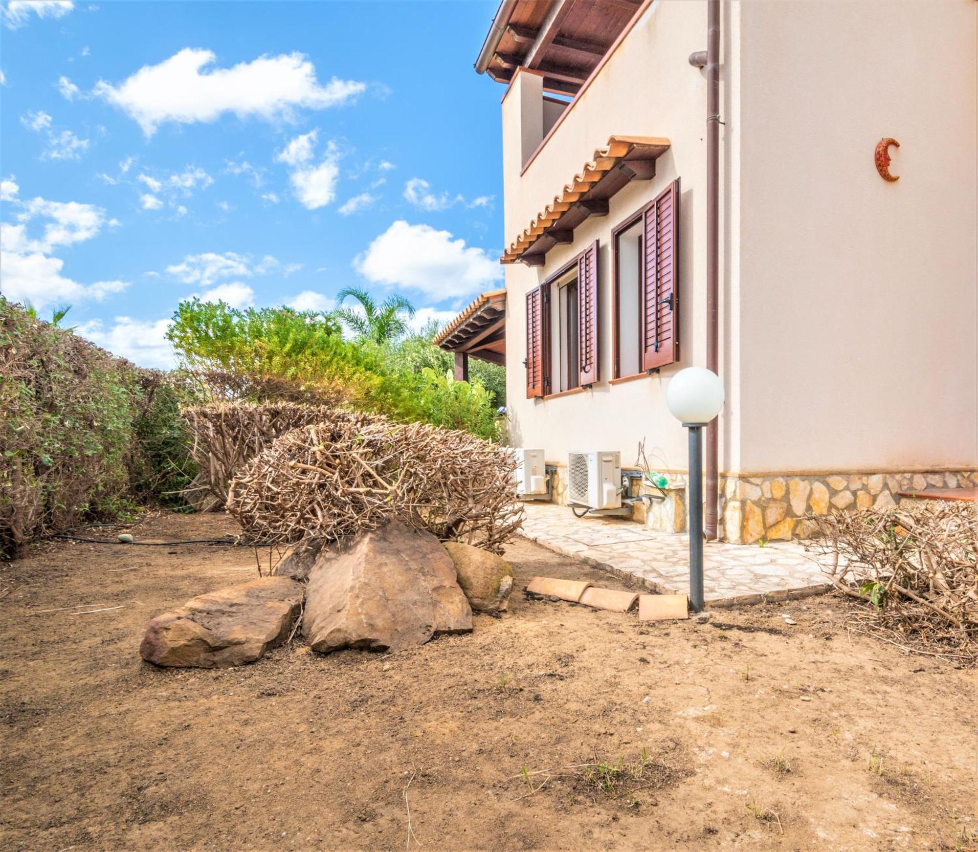 Sole Mare Deluxe Villa Campofelice Di Roccella Bagian luar foto