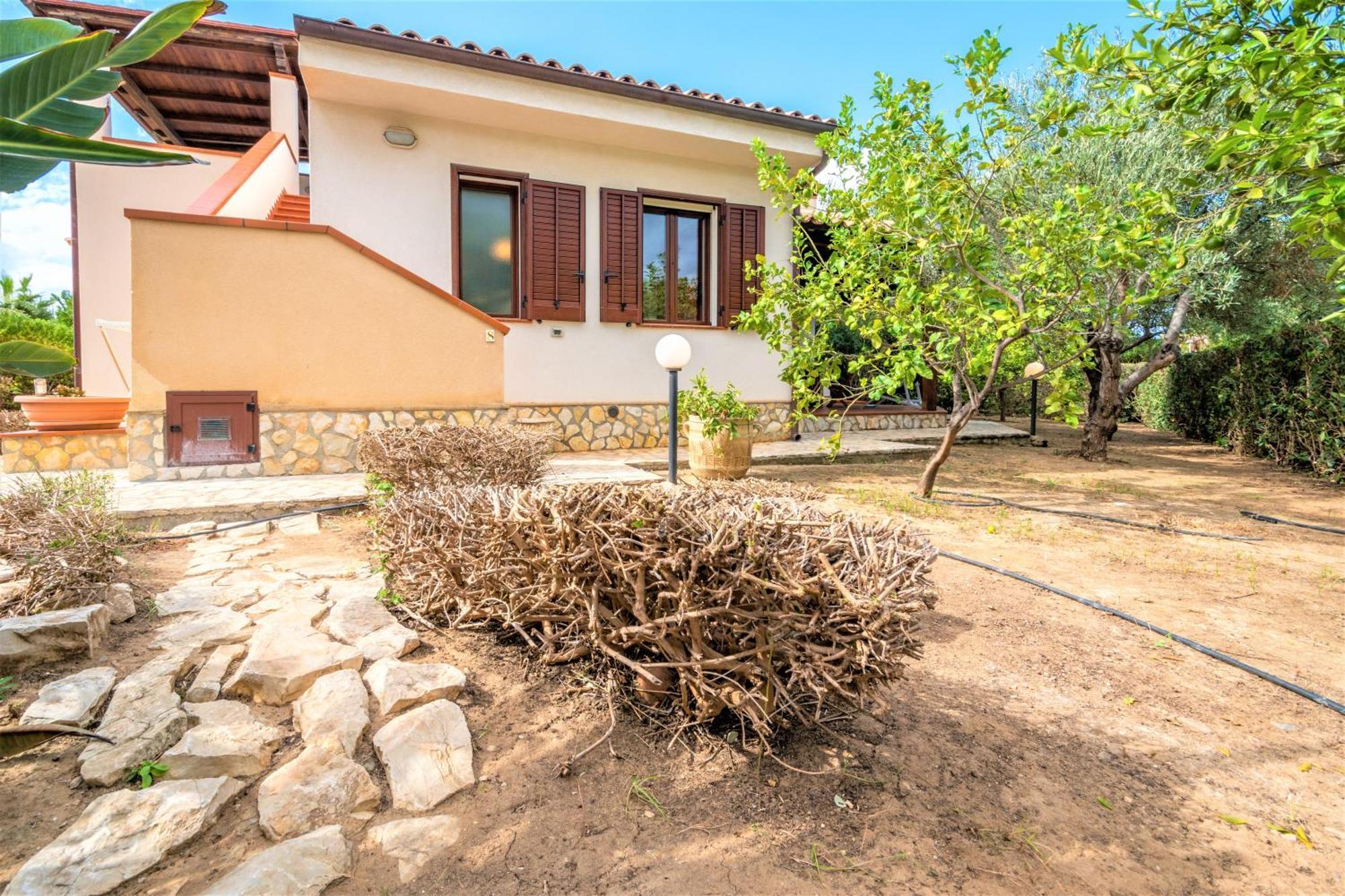 Sole Mare Deluxe Villa Campofelice Di Roccella Ruang foto