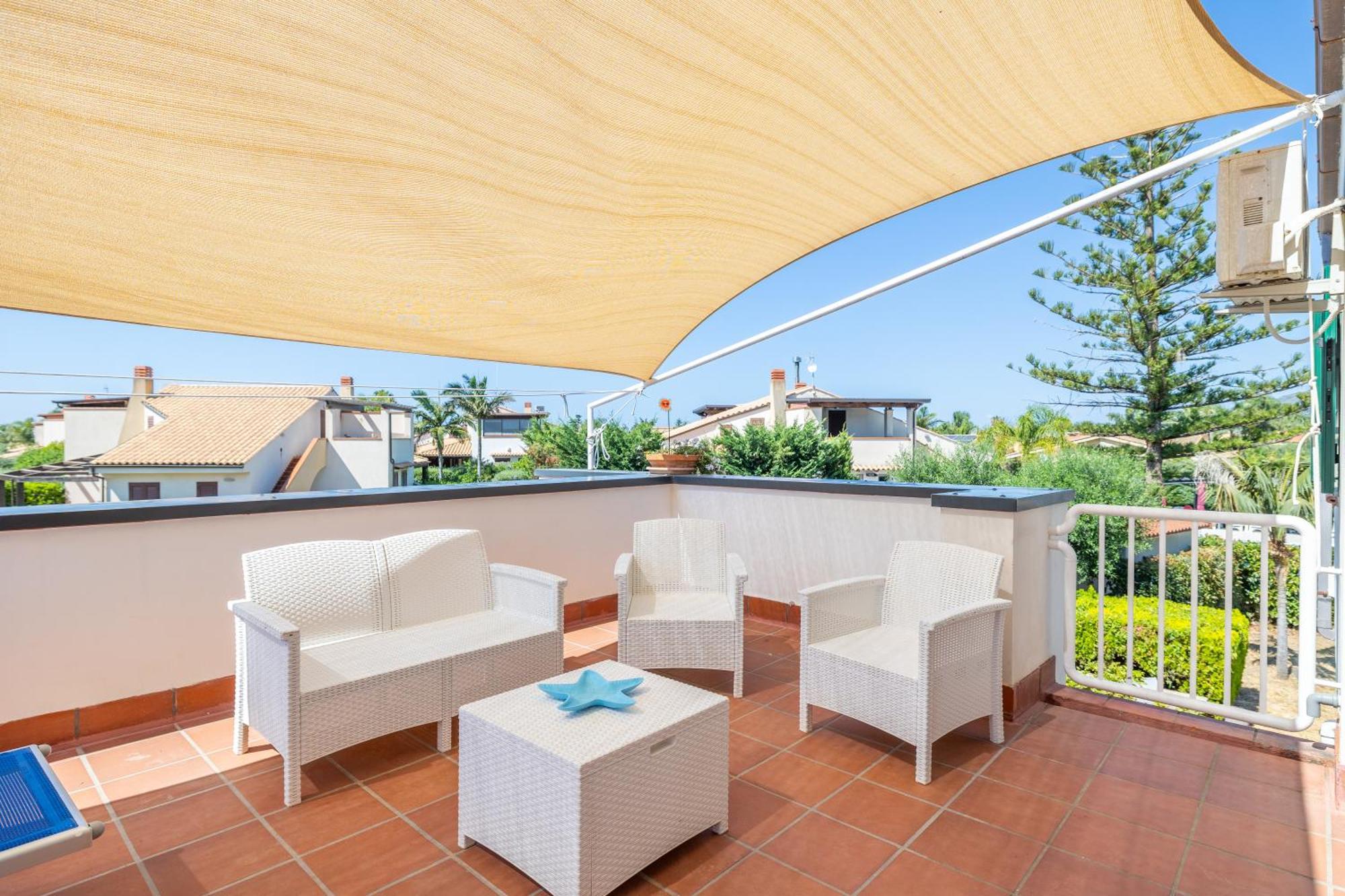 Sole Mare Deluxe Villa Campofelice Di Roccella Bagian luar foto