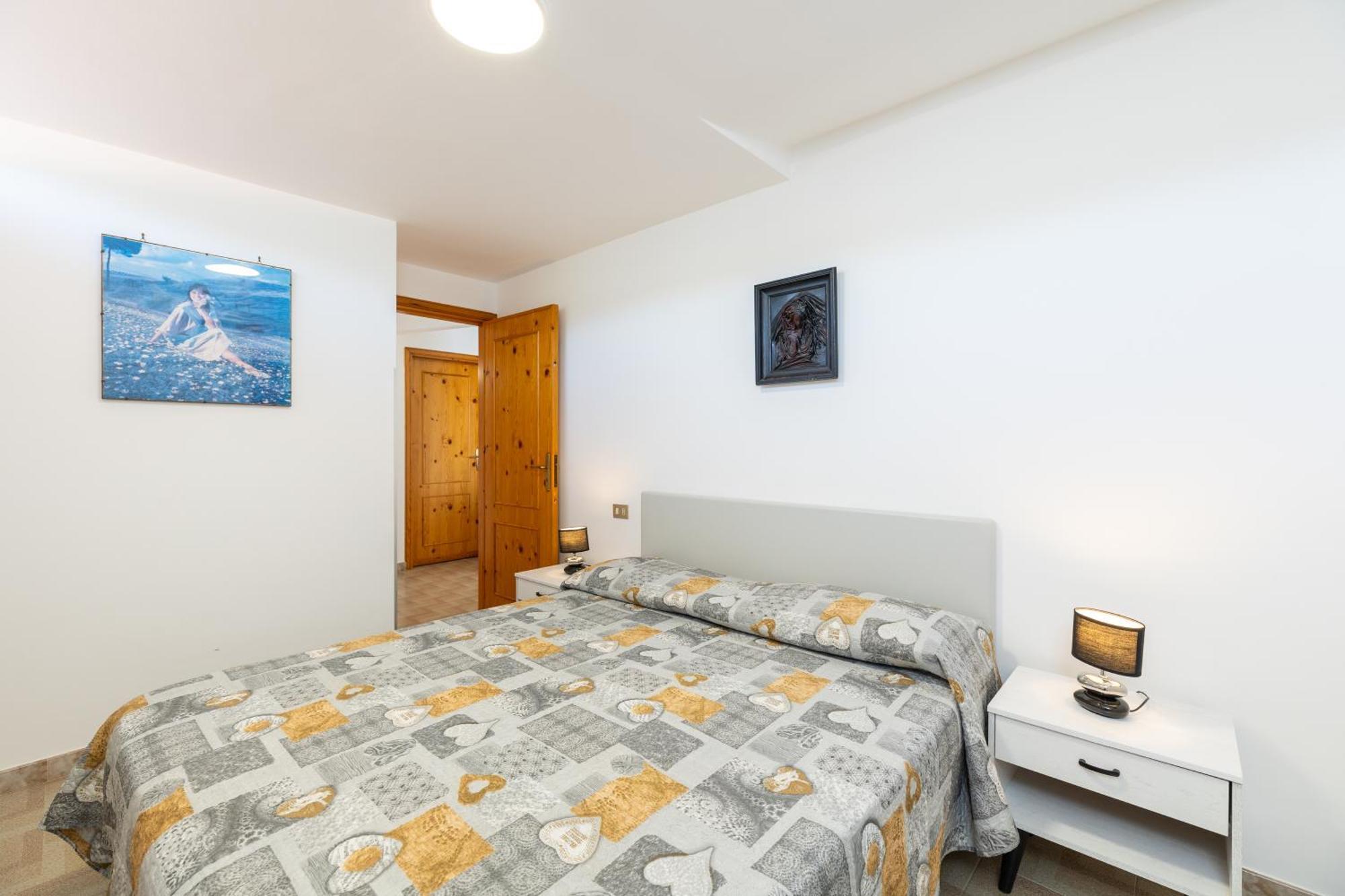 Sole Mare Deluxe Villa Campofelice Di Roccella Bagian luar foto