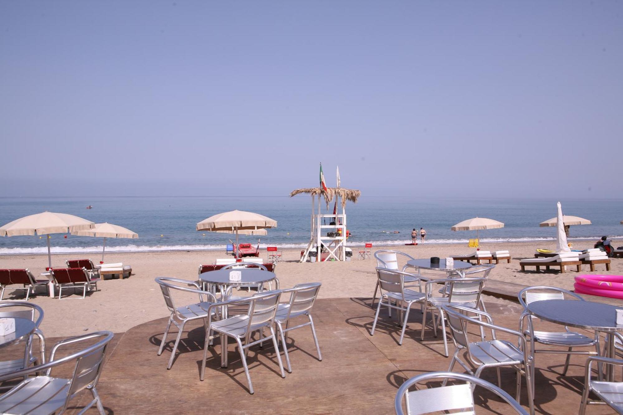 Sole Mare Deluxe Villa Campofelice Di Roccella Bagian luar foto